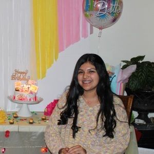 Meet your Posher, Melissa